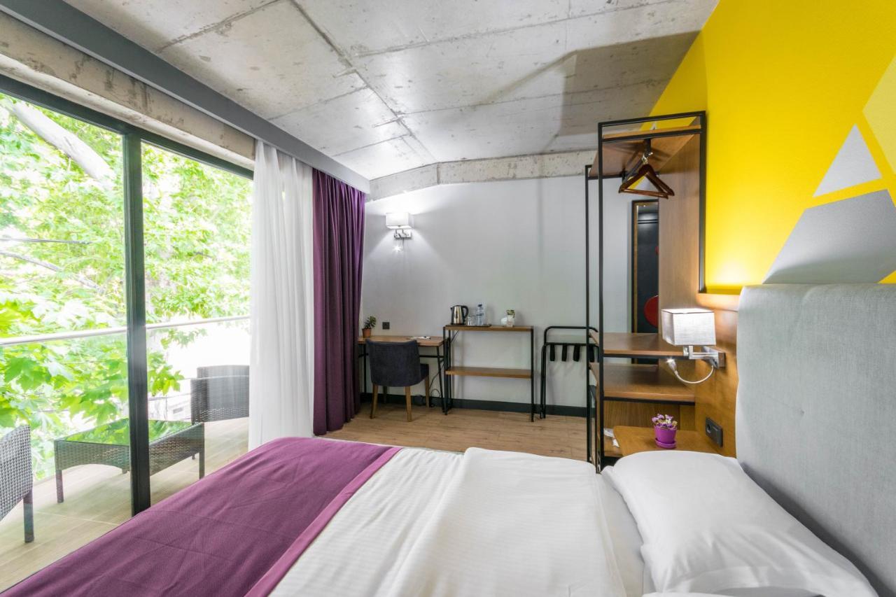 Hotel Adora Tbilisi Eksteriør billede