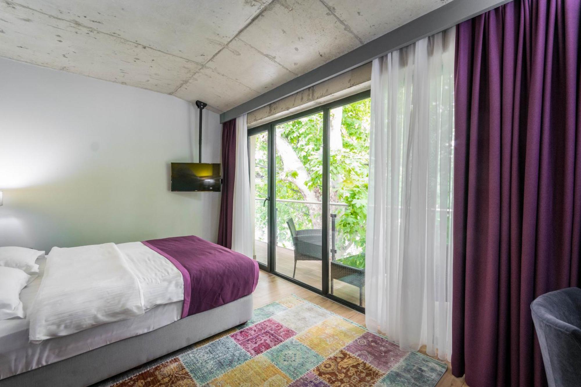 Hotel Adora Tbilisi Eksteriør billede