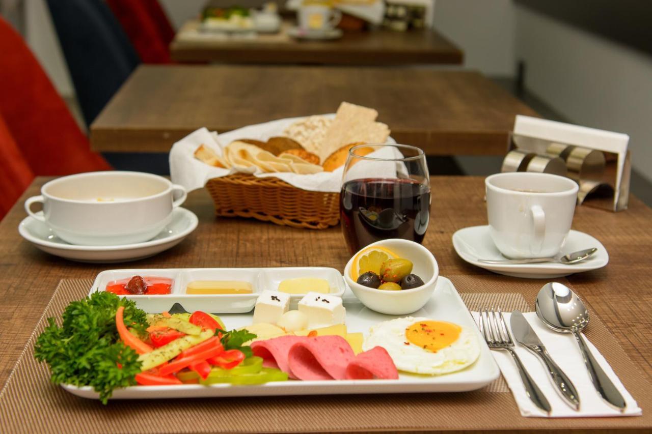 Hotel Adora Tbilisi Eksteriør billede
